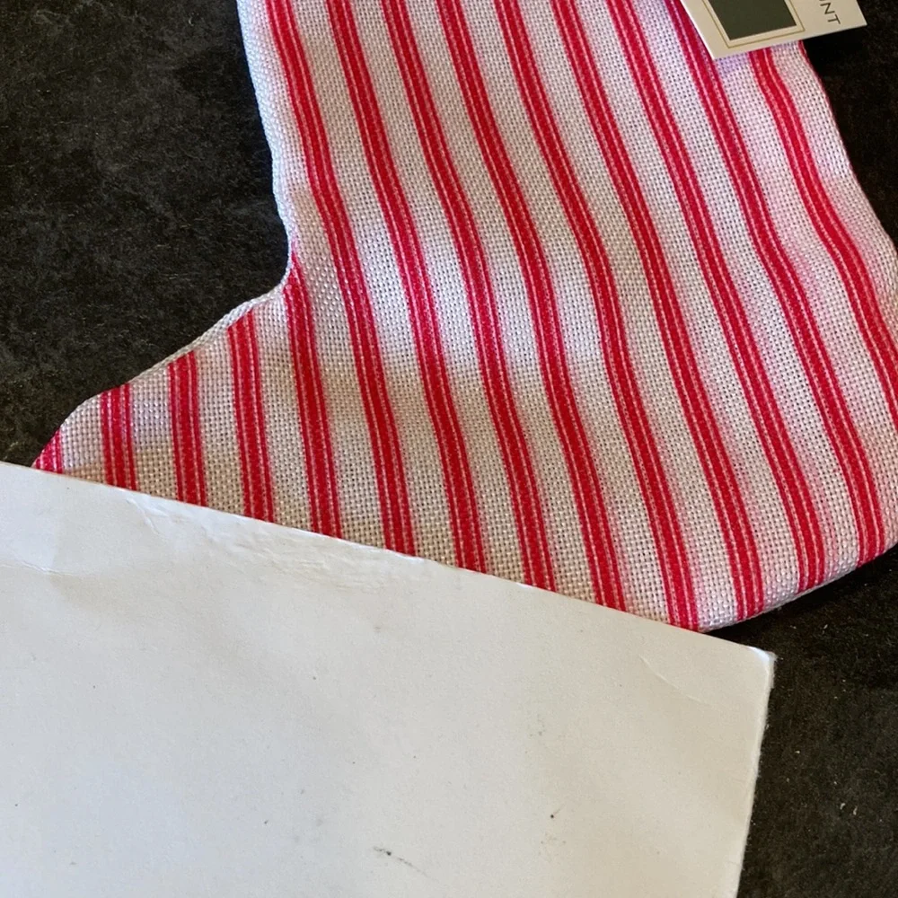 Lot of 25 red white Christmas stocking favor gift goody bags - NWT